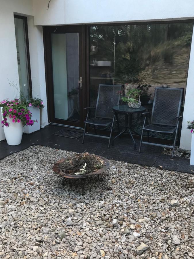 Ferienwohnung Ivi Svätý Jur Exterior foto